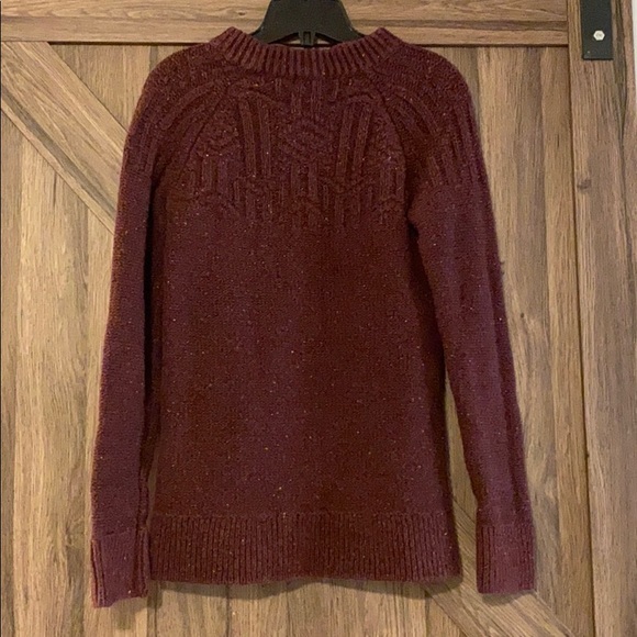 Roots‎ Sweater - Picture 2 of 4
